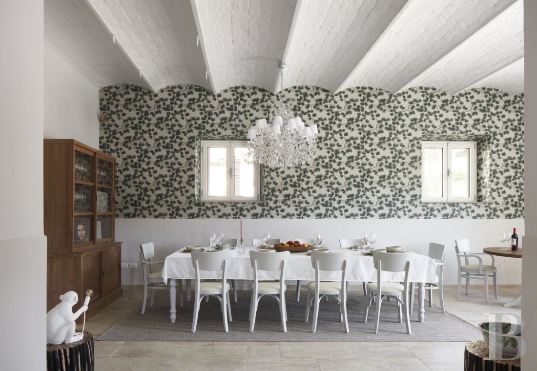 A 19th-century farmhouse surrounded by olive trees in Tuscany, north of Vinci, not far from Florence - photo  n°9